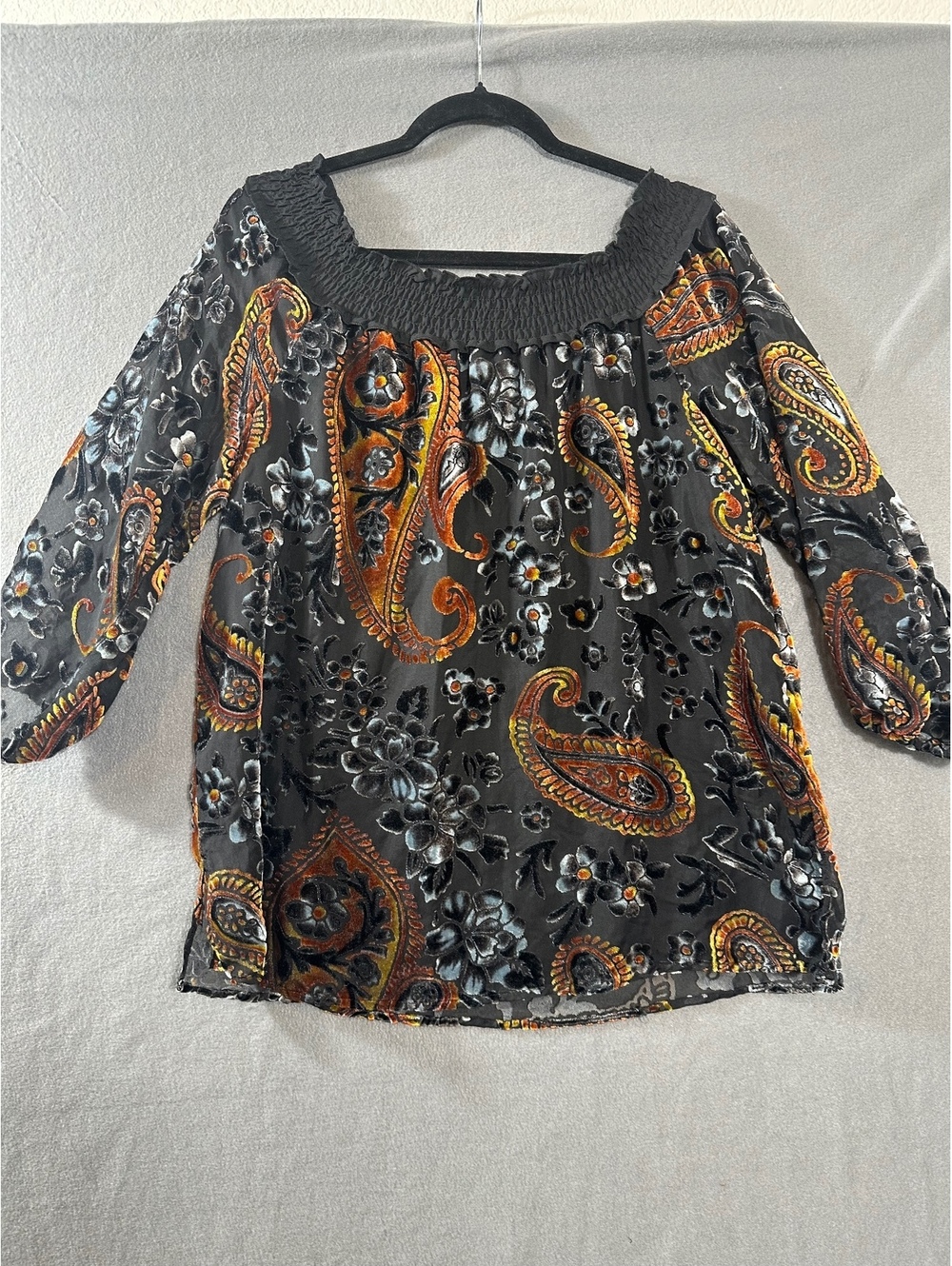 Tribal Jeans Women's Paisley Print Velvet Burnout Top Size S